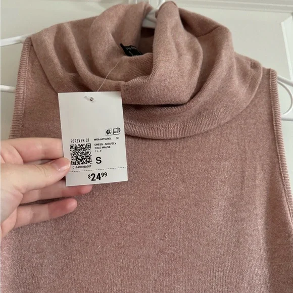 Forever 21 Turtleneck Bodycon Dress in Mauve - Picture 6 of 6